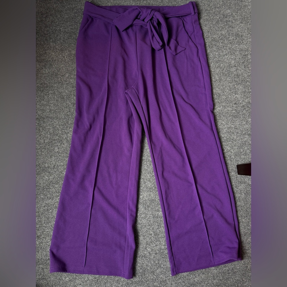 Women's Purple Wide-Leg Pleated Pants